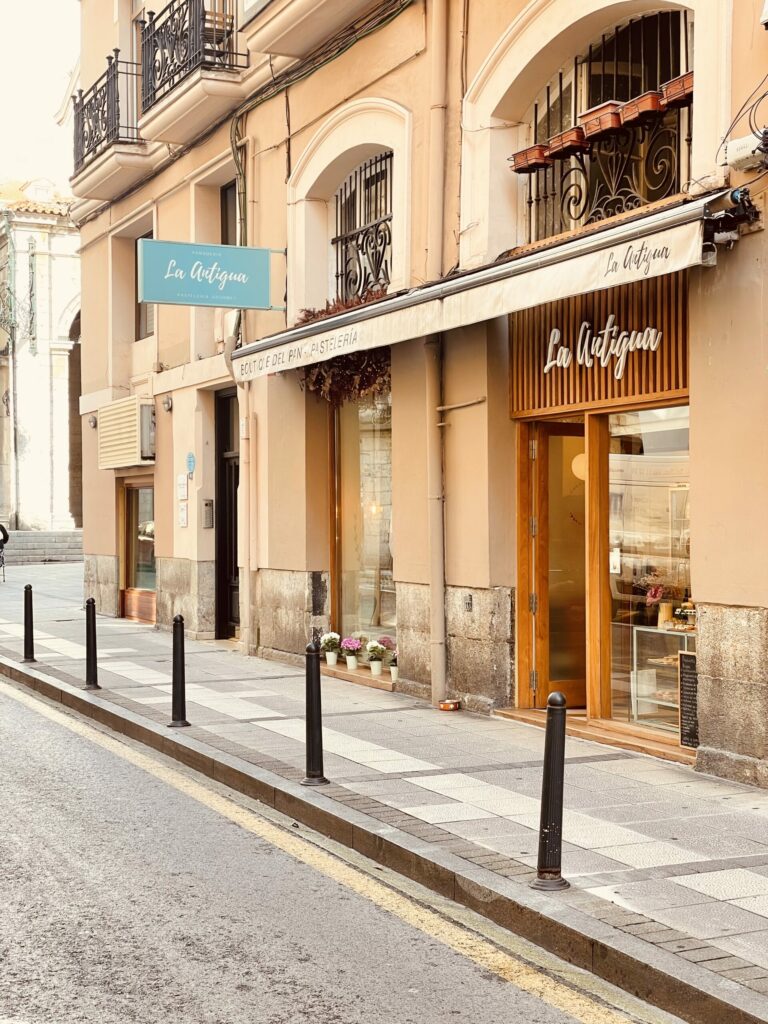 La Antigua Santander | Pastas de té en Santander